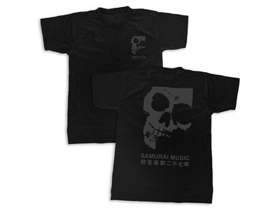 Double Skull T-Shirt (Black on Black) main photo