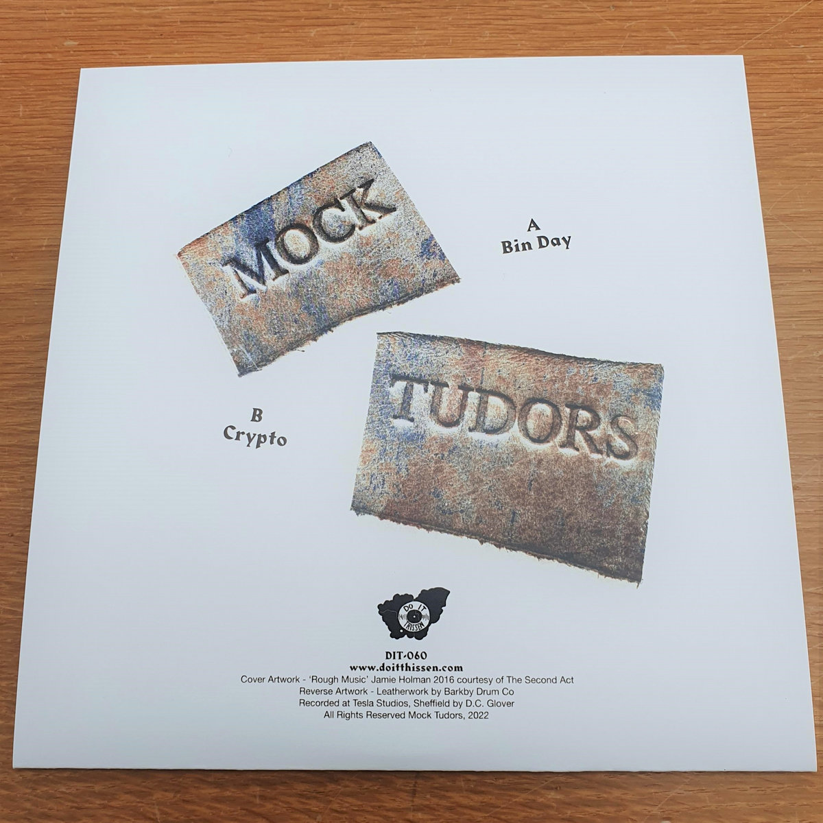 DIT-060 Bin Day / Crypto | Mock Tudors | Do It Thissen Records