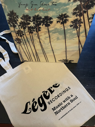 West End Coast (Légère Edition) | Young Gun Silver Fox | Légère