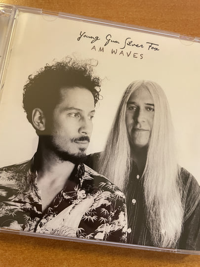 AM Waves (Légère Edition) | Young Gun Silver Fox | Légère