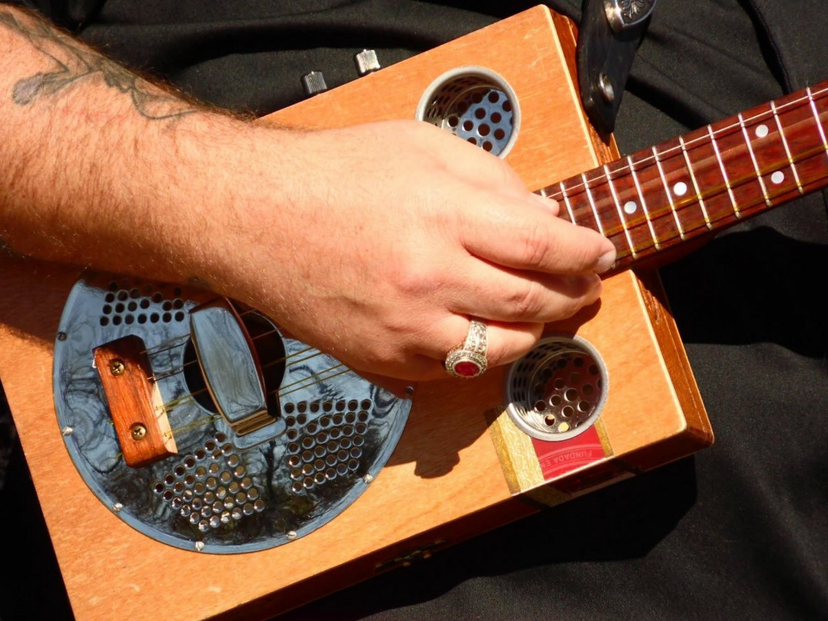 Gas Station Roses Pastor Eric "The Rev" Klemme Eric "The Rev" Klemme