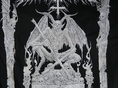 Abomination Altar Long Sleeve | Necromorbid