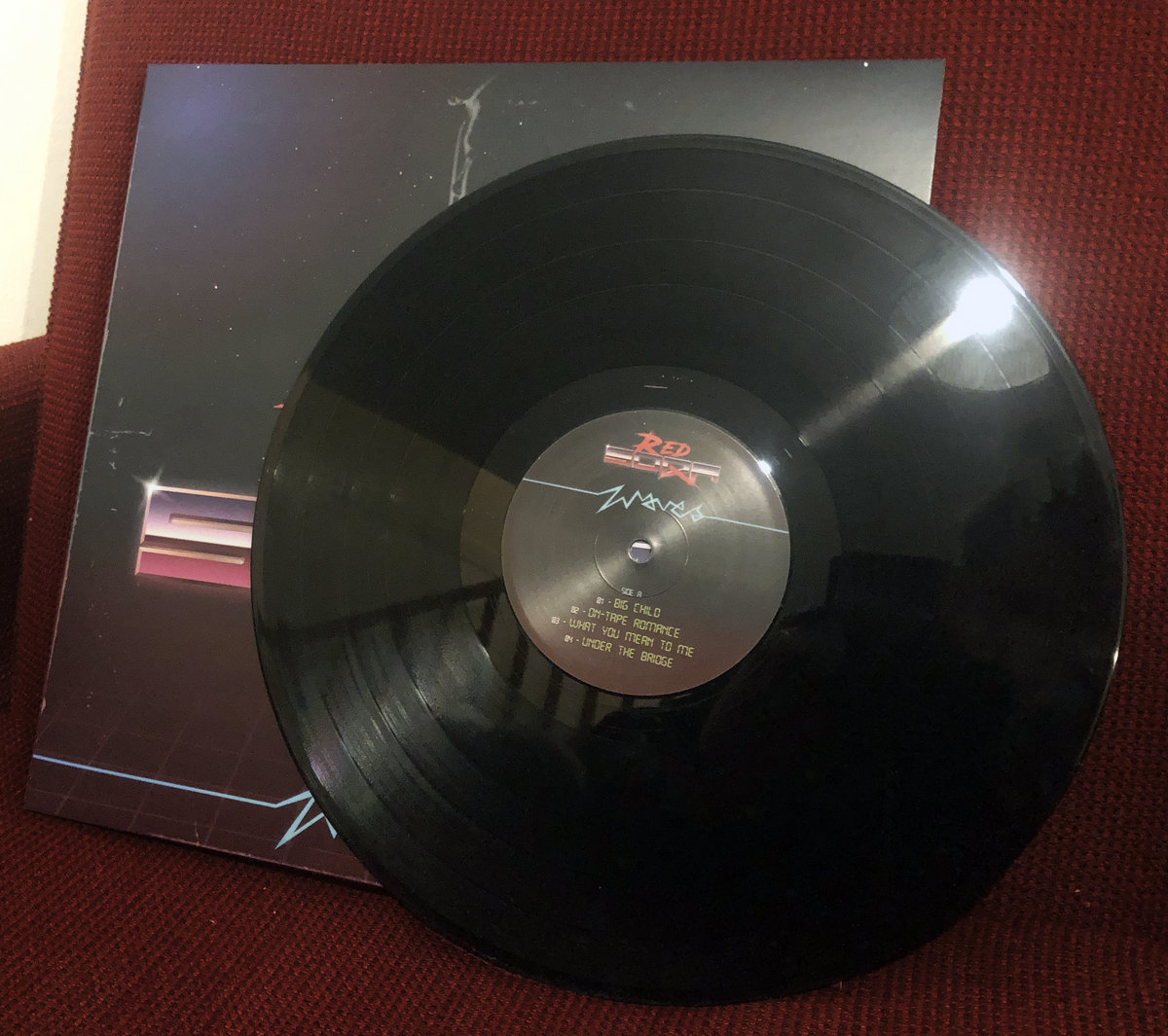 MREC006] Waves | Red Soda | Minitel Records