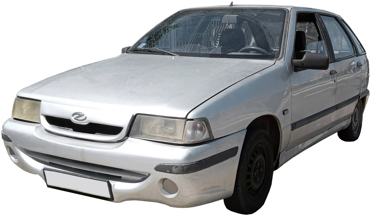 Zastava Florida In 2002 Compact Car photo detail