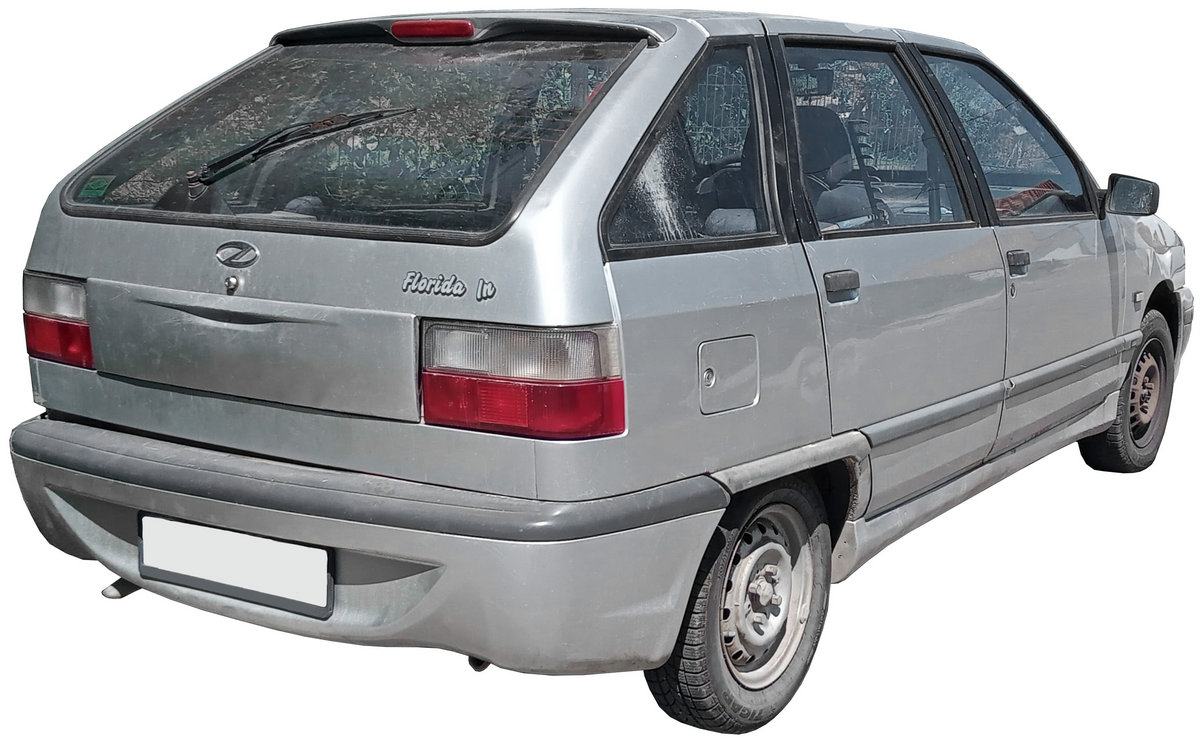 Zastava Florida In 2002 Compact Car photo detail