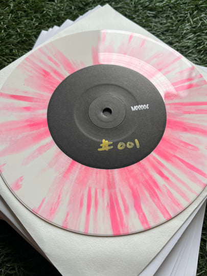 J-POP 激レア　ピンクバルーンCD Ltd Edition White/Pink Splatter 7