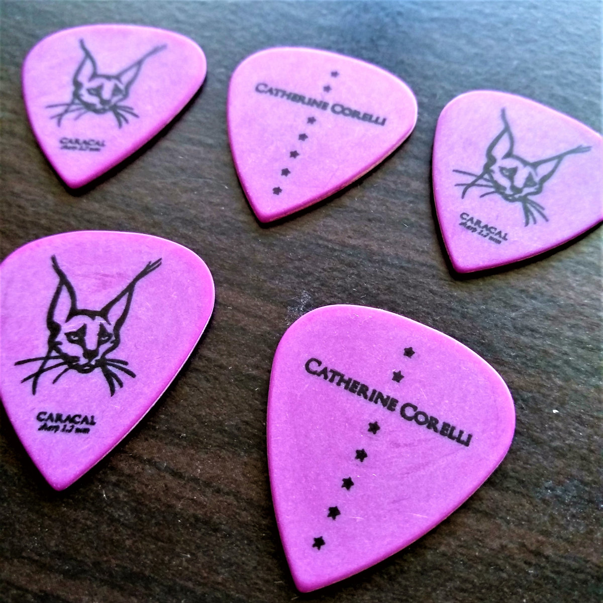 Guitar pick Catherine Corelli