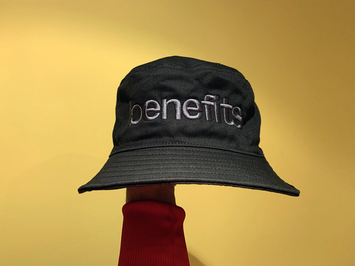 Benefits LOGO Bucket Hat BLACK Benefits