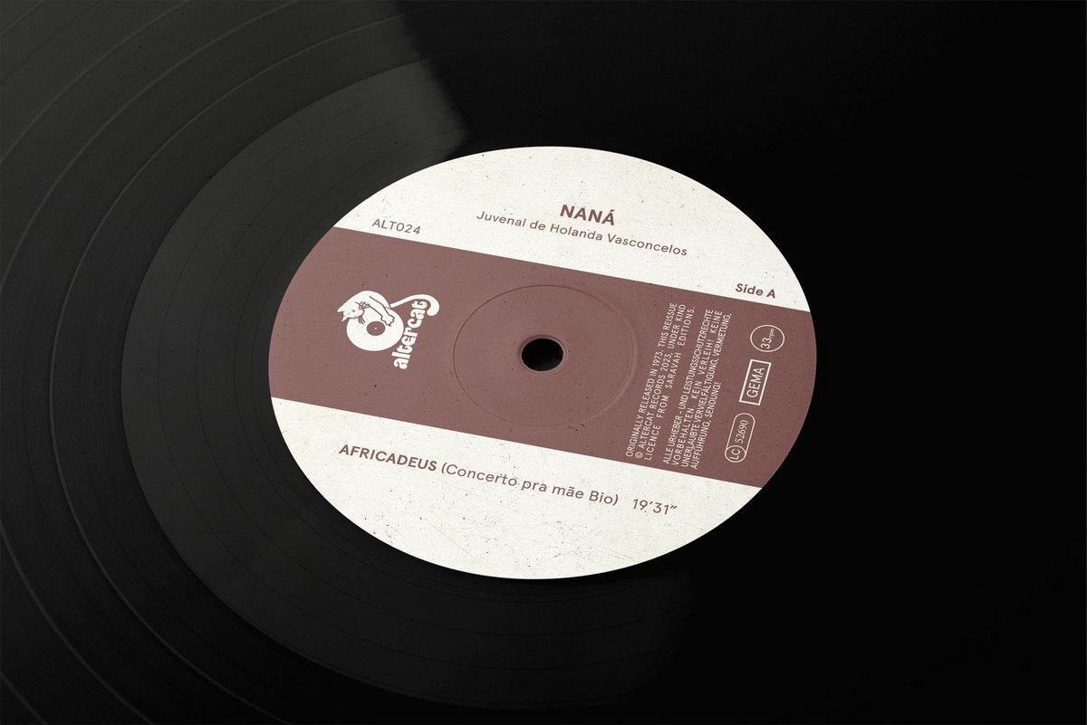 独LP Nan? Vasconcelos Africadeus ALT024 Altercat Records /00400 Naná Vasconcelos - Africadeus (Vinyl LP / Coloured Vinyl LP)