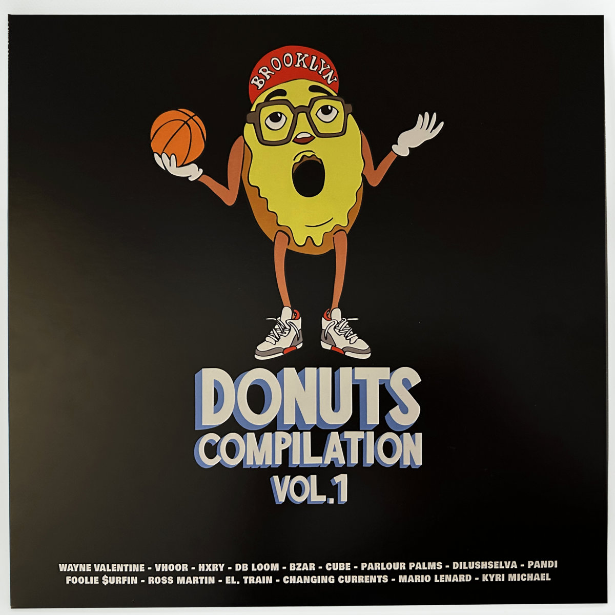 Donuts Disco Deluxe（スチャダラパーANI ロボ宙 AFRA） スチャダラANI、ロボ宙、AFRAで構成されるDONUTS DISCO DELUXEが