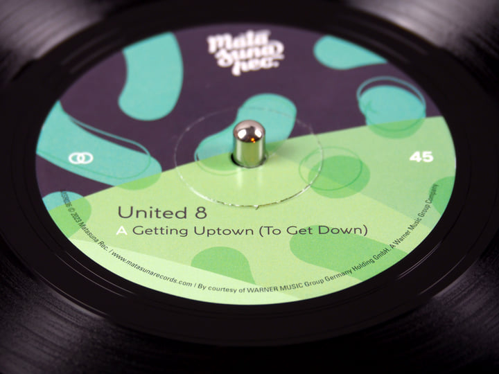 Getting Uptown (To Get Down) | Sexy Coffee Pot | United 8