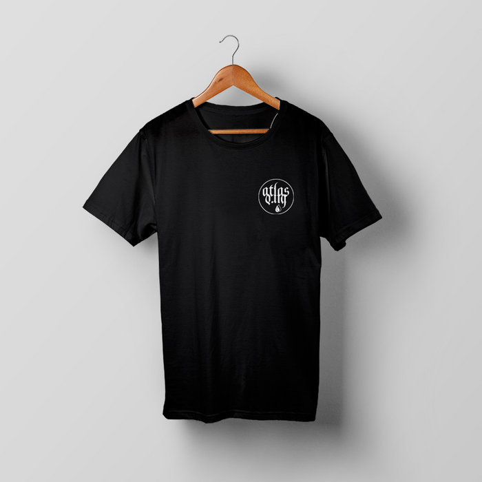 T-Shirt • Logo Pocket