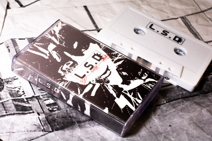 L.S.D : LESS SUNNY DAYS | saturn