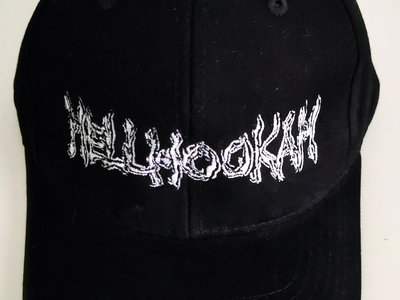 Baseball cap with embroidered logo main photo