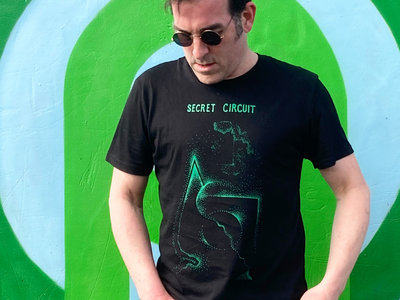 Secret Circuit "Green Mirror" eco-friendly t-shirt main photo