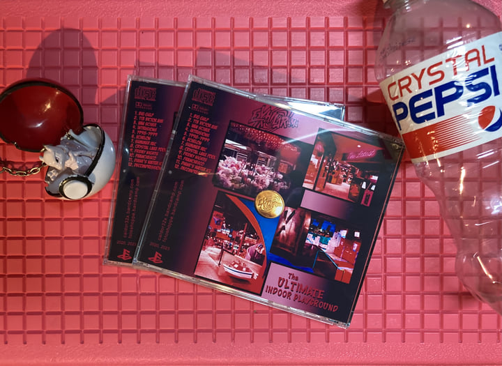 EXHILARAMA | c a l d o r 32x | FOTOSHOPPE CO.