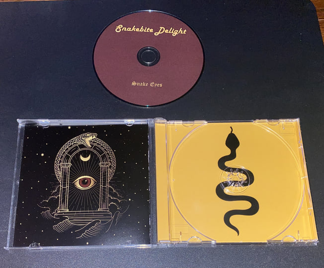 Snake Eyes | Snakebite Delight