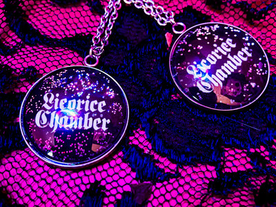 Licorice Chamber Blackletter Logo name Glitter Bezel Pendant main photo