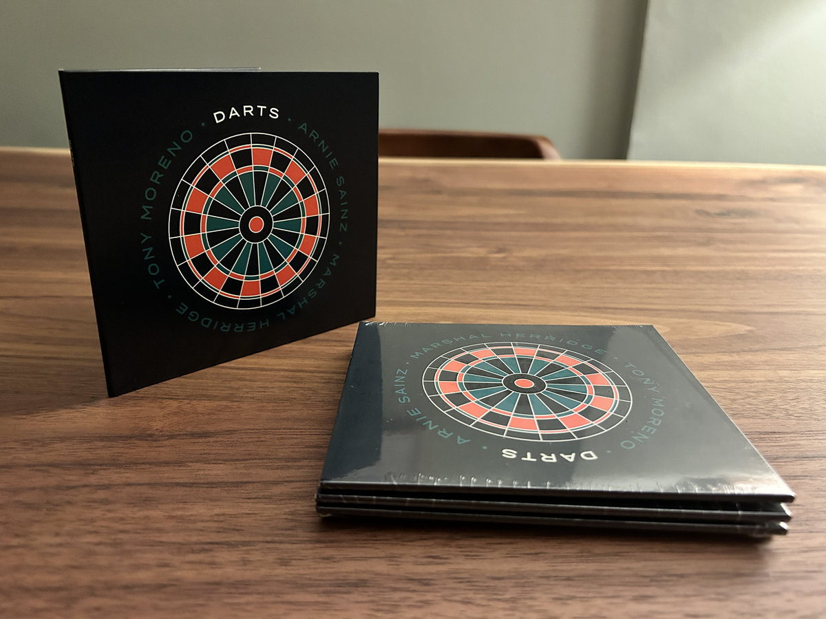 Darts Arnie Sainz