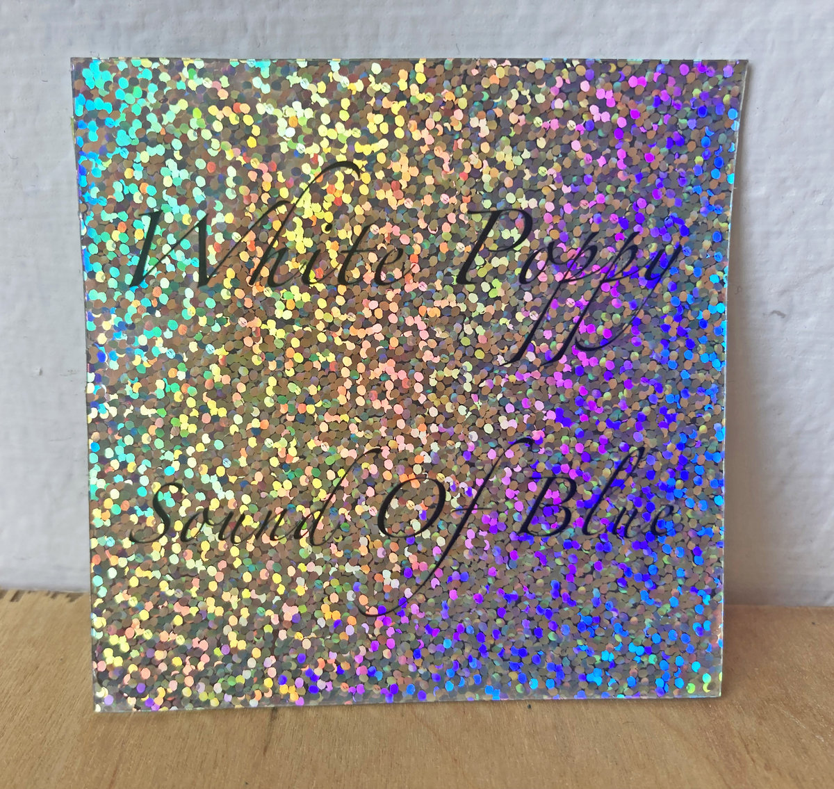 Sound Of Blue | White Poppy