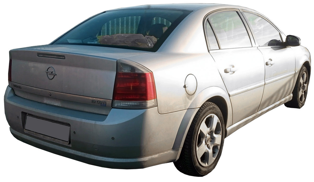 Opel Vectra C 2005 Large Family Car photo detail