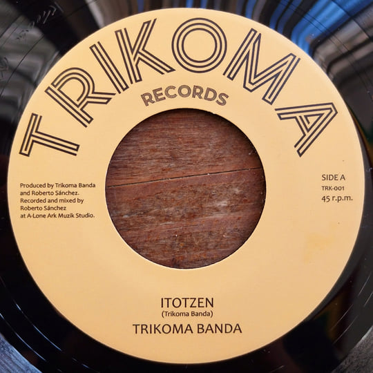 7'' Trikoma Banda - Itotzen | A-LONE REGGAE SHOP