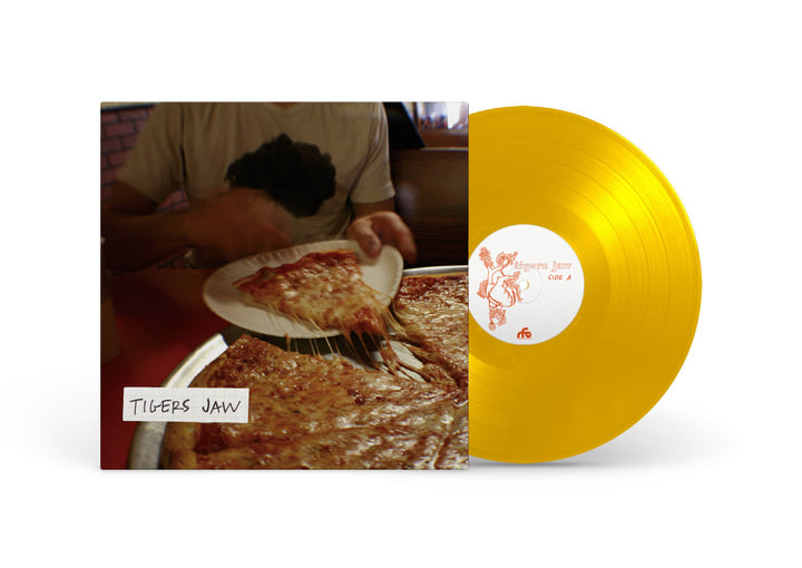 tigers jaw TWO WORLDS アルバム Two Worlds | tigers jaw