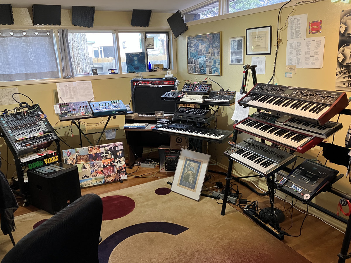 dance-hall-marcel-peelen-de-hand-of-god