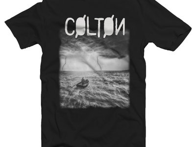 Colton - Mann/Meer - T-Shirt main photo