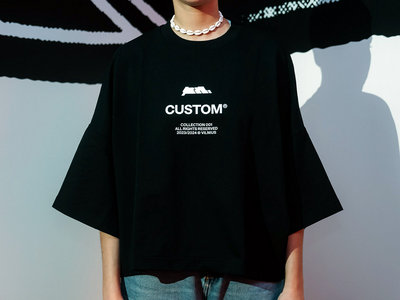 CUSTOM® black 3/4 sleeve t-shirt main photo