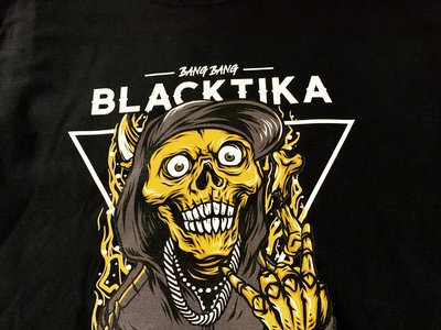 T-shirt Blacktika main photo