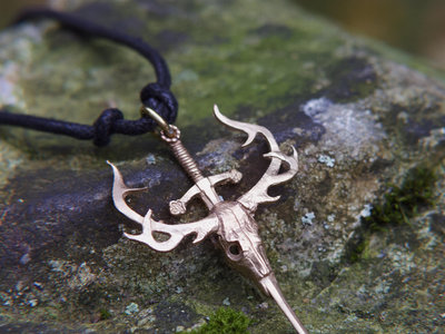 (UK ONLY) - Stag/Sword Pendant main photo