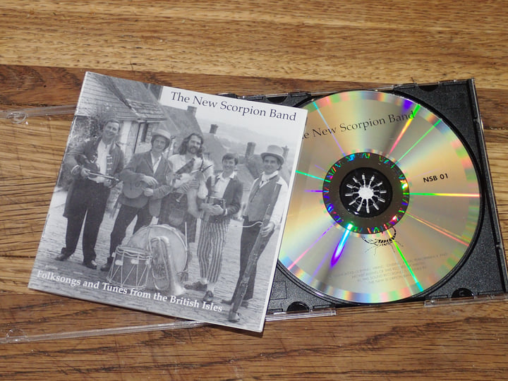 Folk Songs and Tunes From the British Isles | The New Scorpion Band
