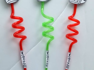 Moaning Dwarf Limited Edition Twisty Straws: Handcrafted Marvels in Green and Orange main photo