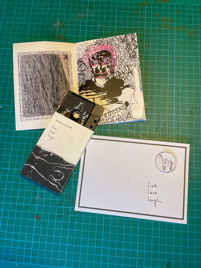 live love laugh | kotzschmerztablette