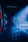 Distinct Motive photo