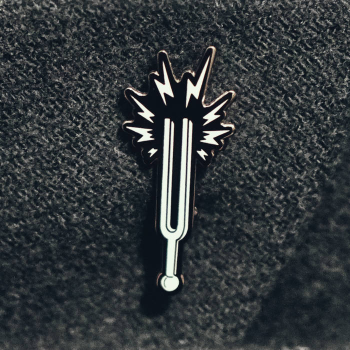 The Runnings ‘TUNING FORK-PIN’ (pin)