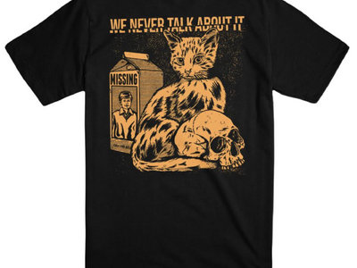 "We never talk about it" cat design - Tshirt Black main photo