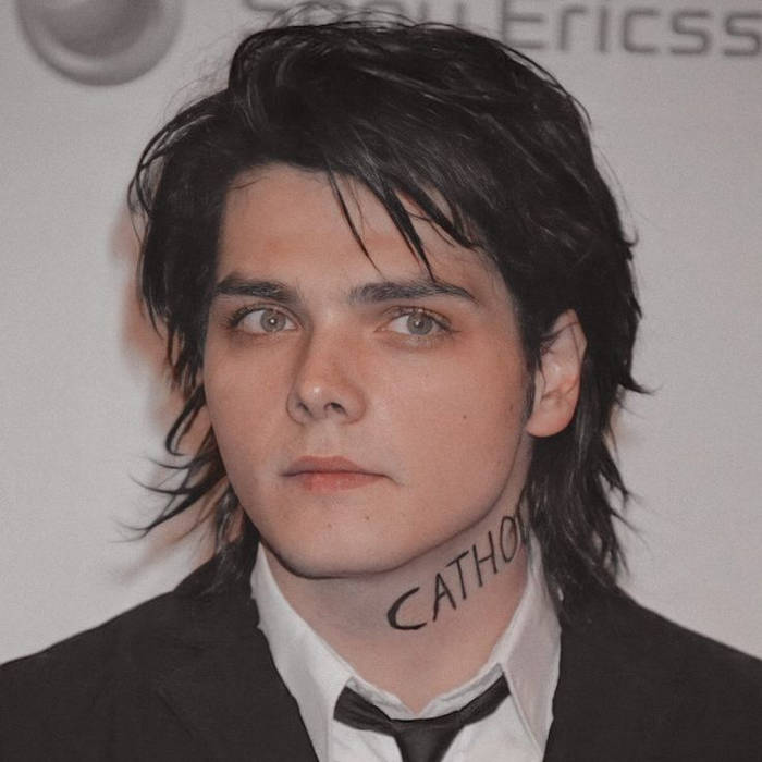 Hesitant Alien | Gerard Way