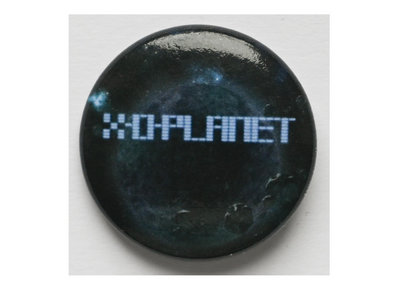 X-O-Planet - Button (Voyagers #2) - 25mm main photo