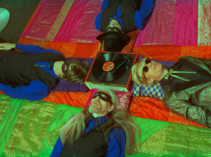 K [Plus Bonus Tracks - 2011 Remastered] | Kula Shaker