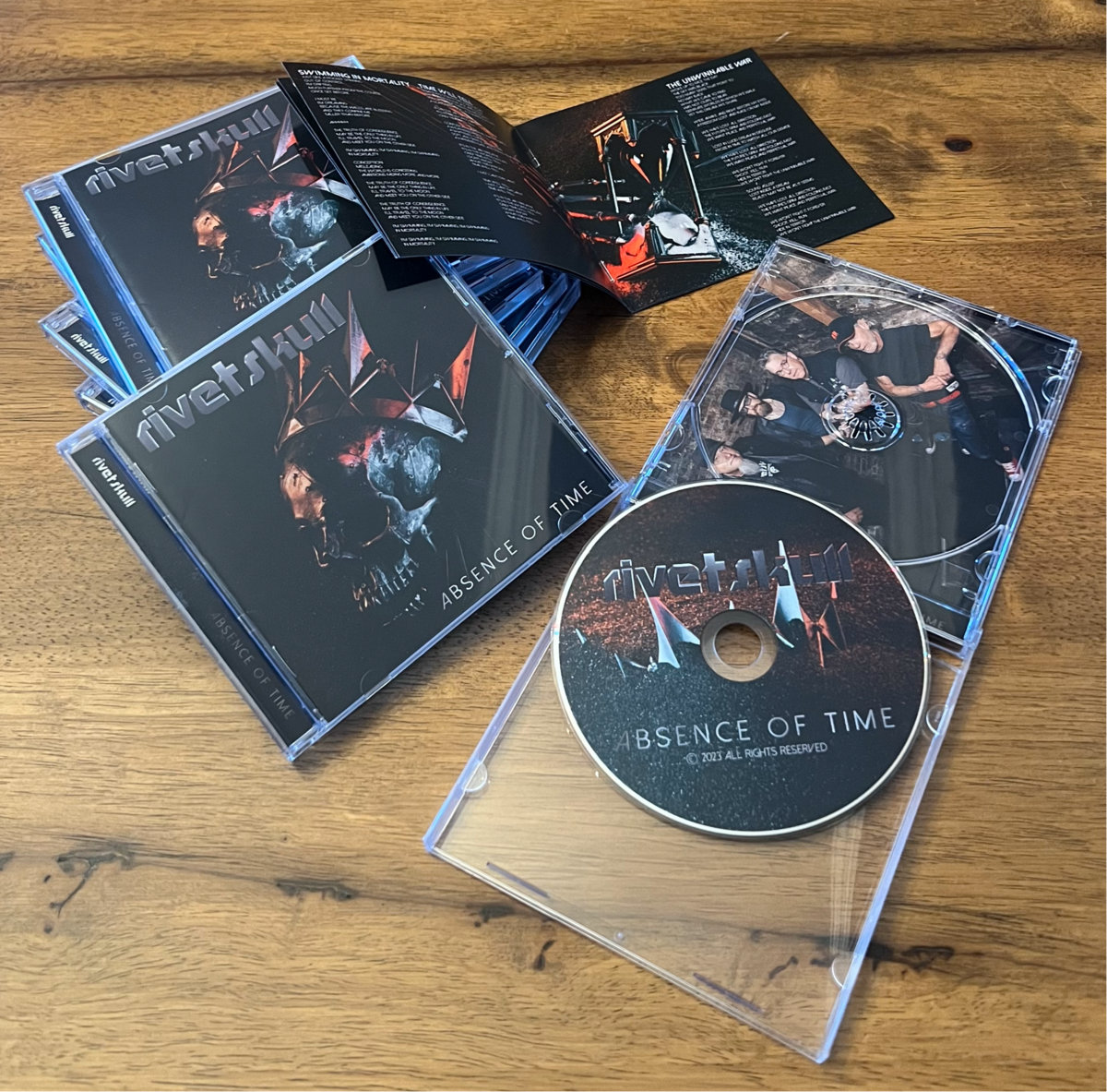 Absence of Time RivetSkull