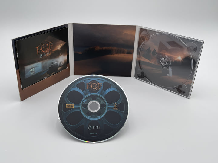 8mm | Fish On Friday | Melodic Revolution Distribution