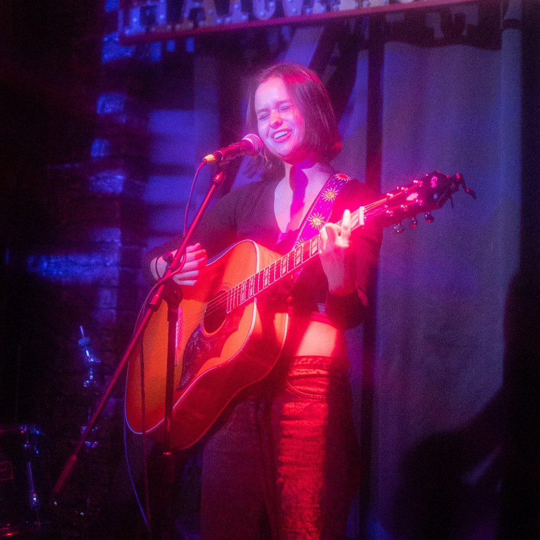 Caroline Robertson Live at The Hotel Cafe | Caroline Robertson