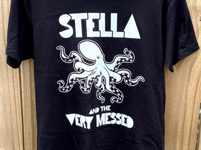 Octopus T-Shirt (Black) main photo