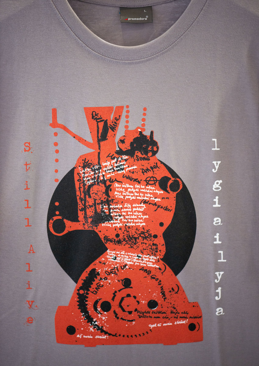 Lygiailyja Still Alive T-shirt Grey | Lygiailyja