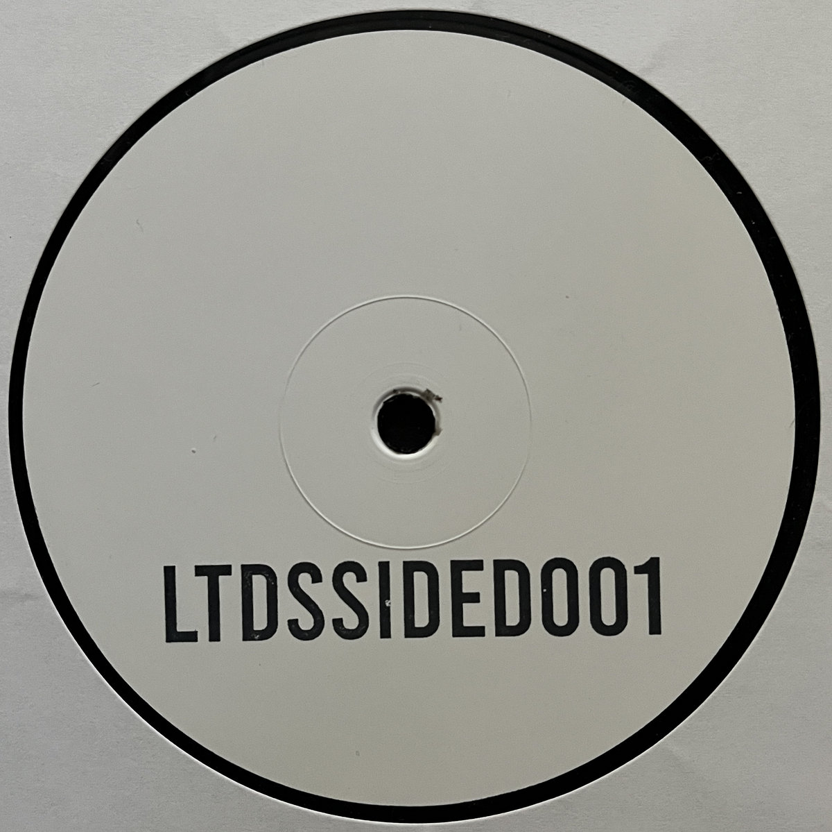 everyone 第一回前橋（50限定）シリアル番号入りポスター、zine LTDSSIDED001 | Unknown Artist | Limited White Label