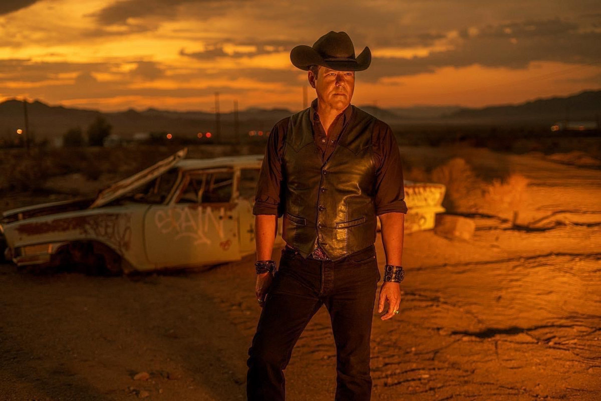 Music | BRIAN HOGAN