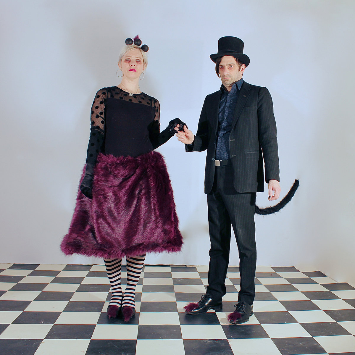 Music | Slow Slow Loris