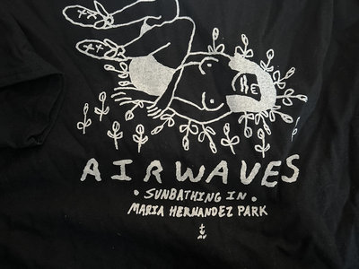 Air Waves sunbathing shirt black main photo